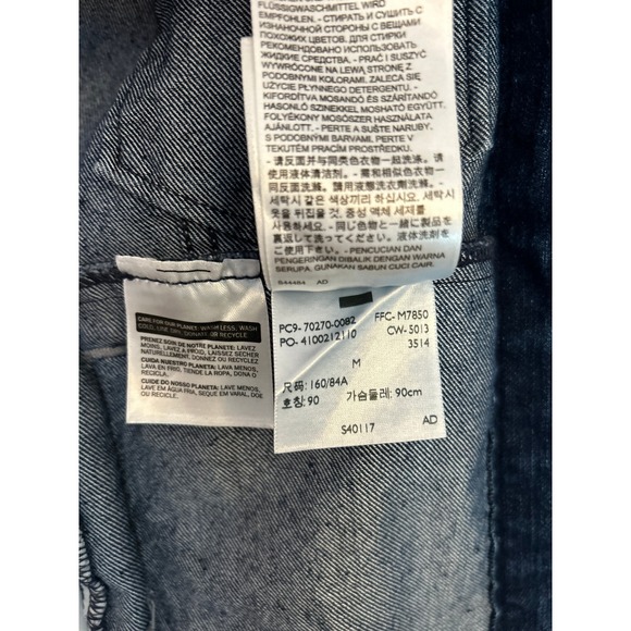 Levi's Dark Denim Jacket Size Medium - Picture 10 of 11